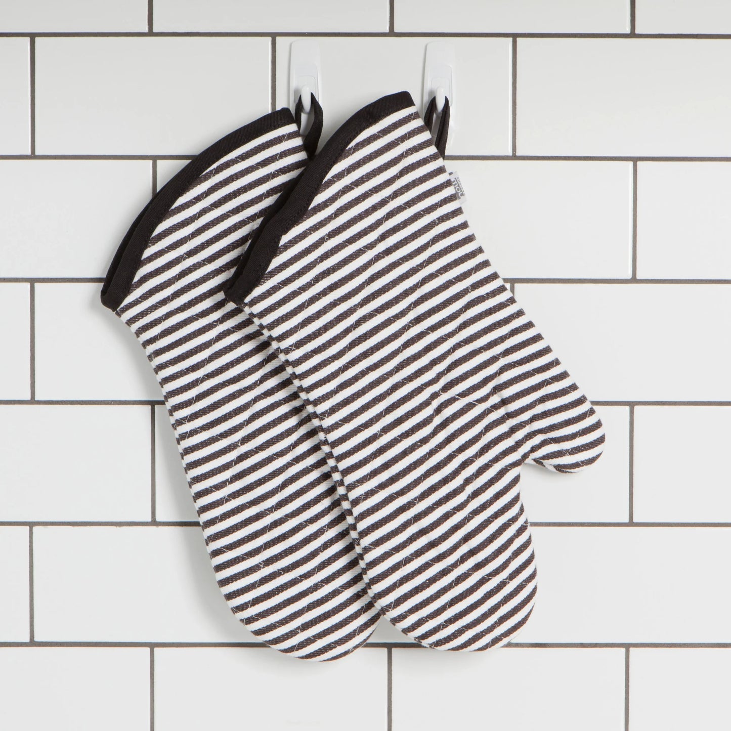 Super Narrow Stripe Black Oven Mitt Set of 2