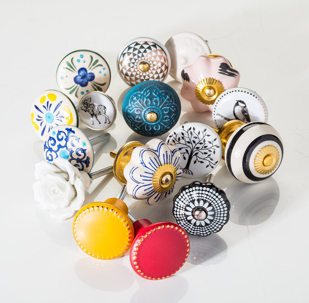 Blue & White Flower Petal Knob