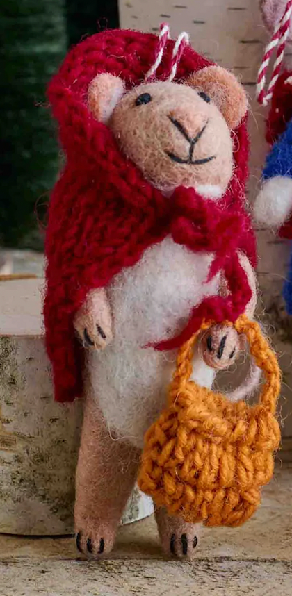 F45 - Felt Country Mouse Ornament