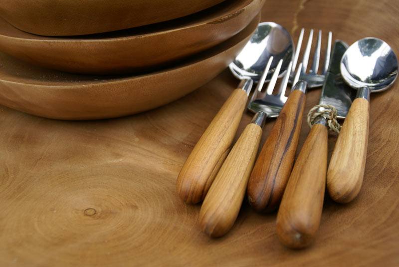 Teak Flatware Set