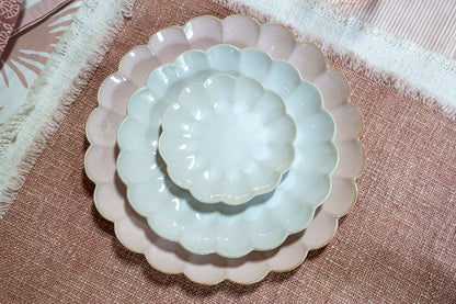 Amelia Plate Medium Blush