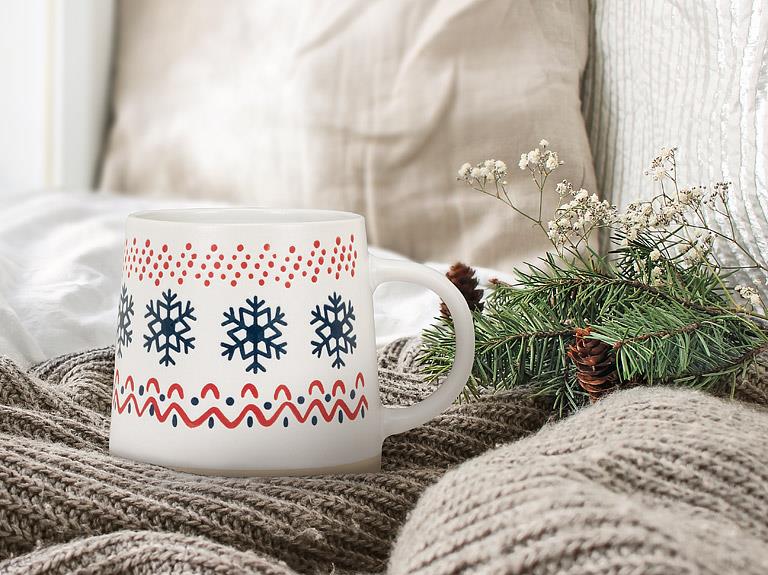 Nordic Pattern Stoneware Wide Base Mug