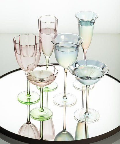 Iris Tulip Wine Glass-9"H(11oz)