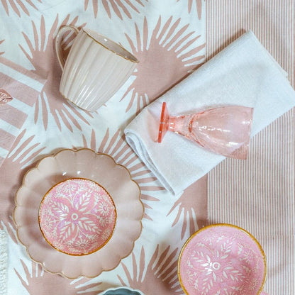 Amelia Plate Medium Blush
