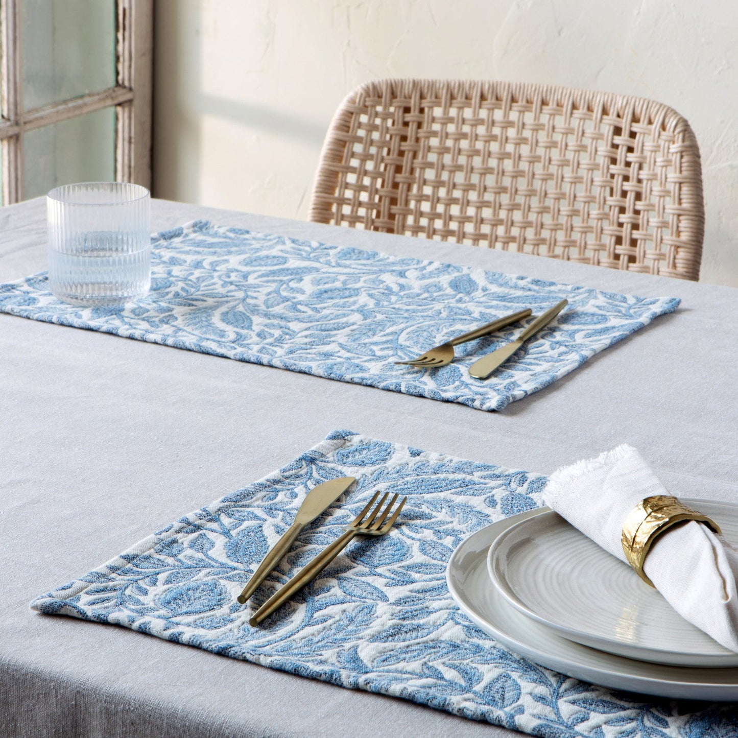 Larkspur Topiary Placemat Set of 2