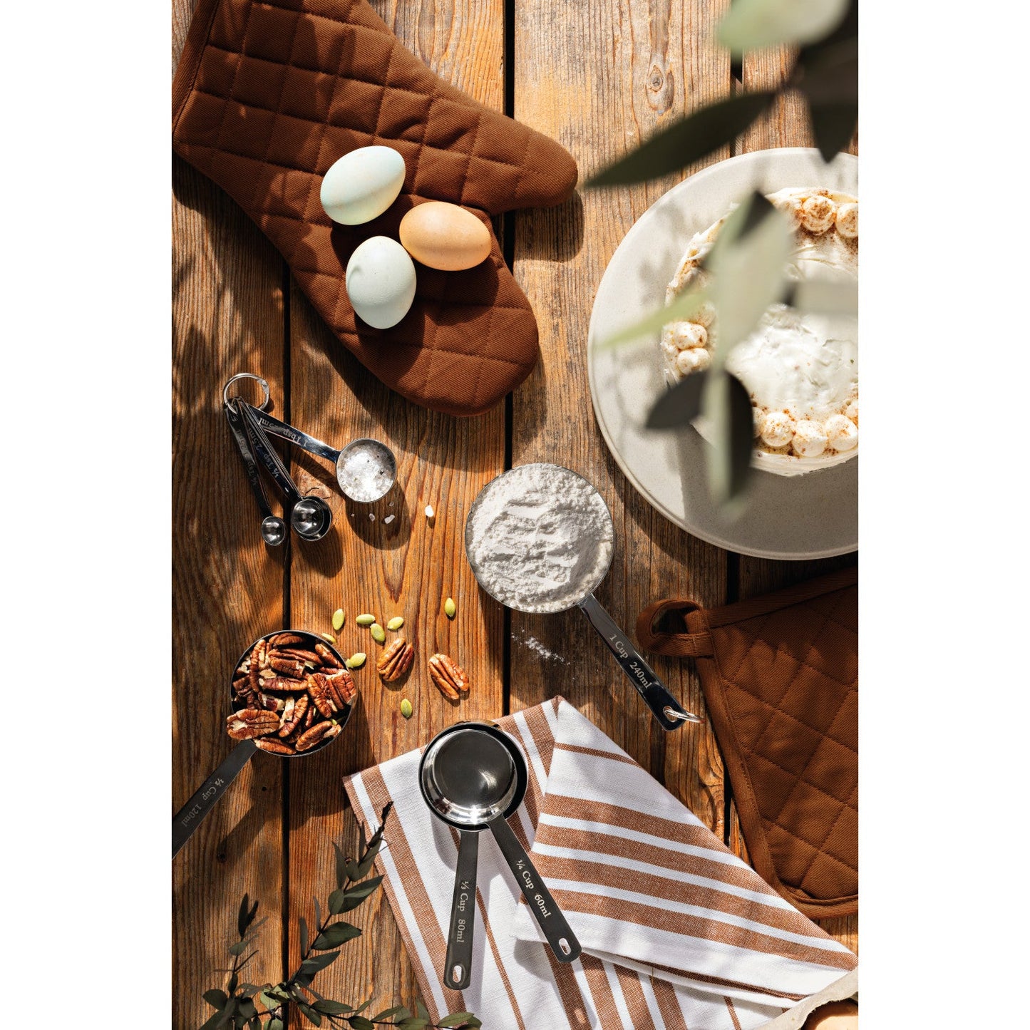 Superior Chestnut Oven Mitt Set of 2