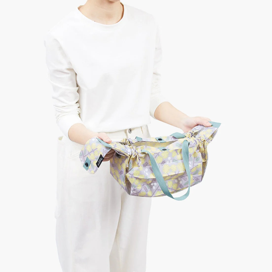 Shupatto Compact Reusable Bag Medium Hana