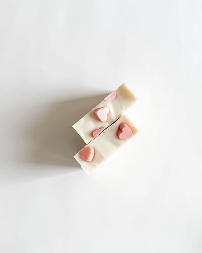 Love Story Body + Face Bar