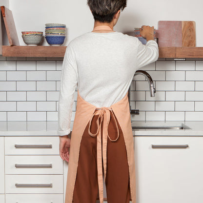 Apron Stonewash Heirloom Nectar