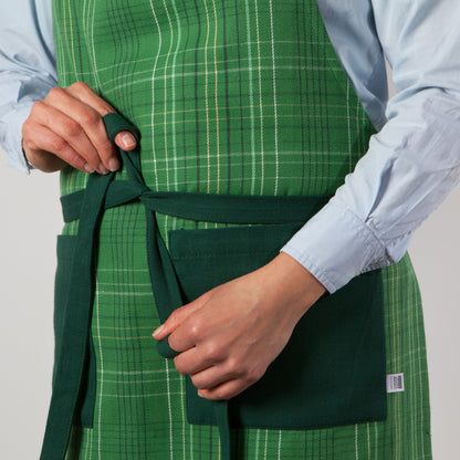 Apron Spruce Woods Plaid