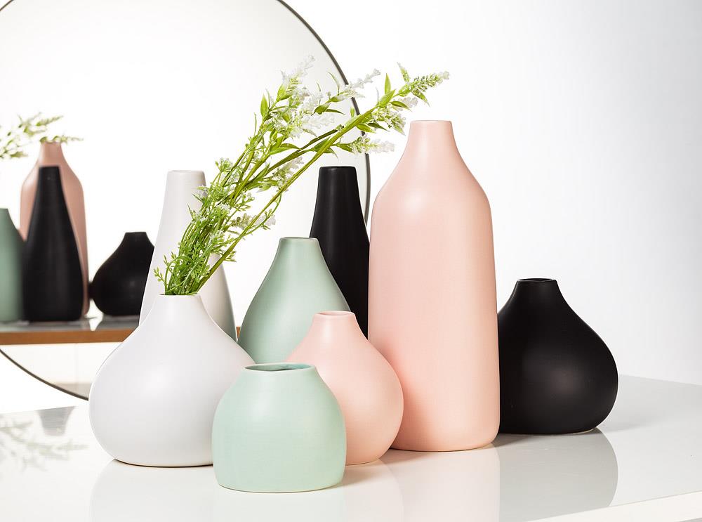 Medium Matte Vase